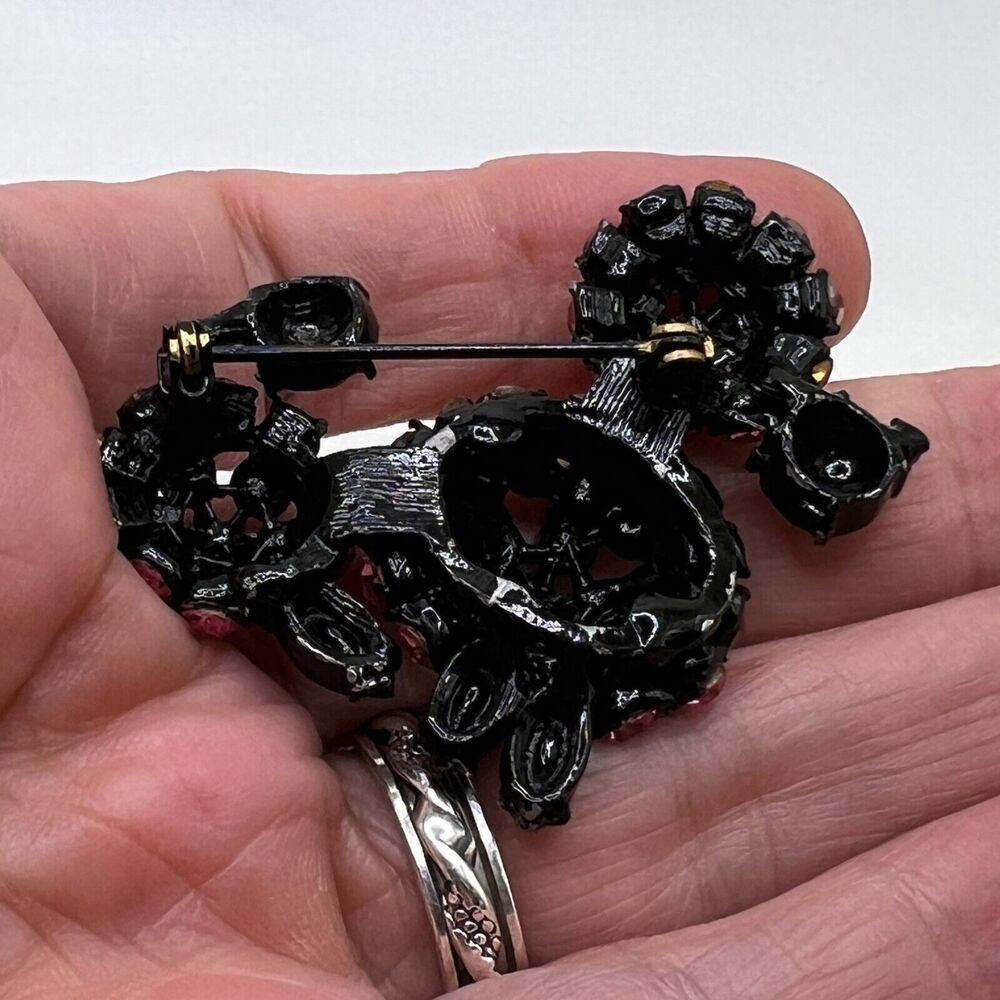 Vintage Fancy French POODLE BROOCH Dog Pink Rhinestone Japanned Costume Jewelry - Picture 8 of 8